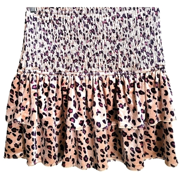 Storia Tiered Smocked Velvet Leopard Skirt Size Medium - Picture 3 of 8